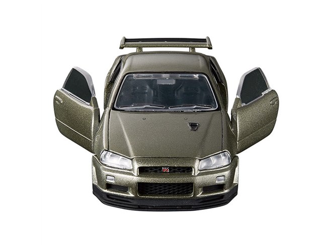 タカラトミー、透明パーツを使用した「日産 スカイライン GT-R V