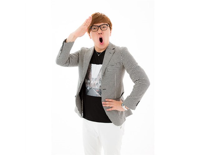 バンダイ だれでも動画クリエイター HIKAKIN BOX 新品未開封 クリスマス 包装可 ヒカキン ボックス バンダイ、HIKAKINとコラボした「だれでも動画クリエイター！ HIKAKIN