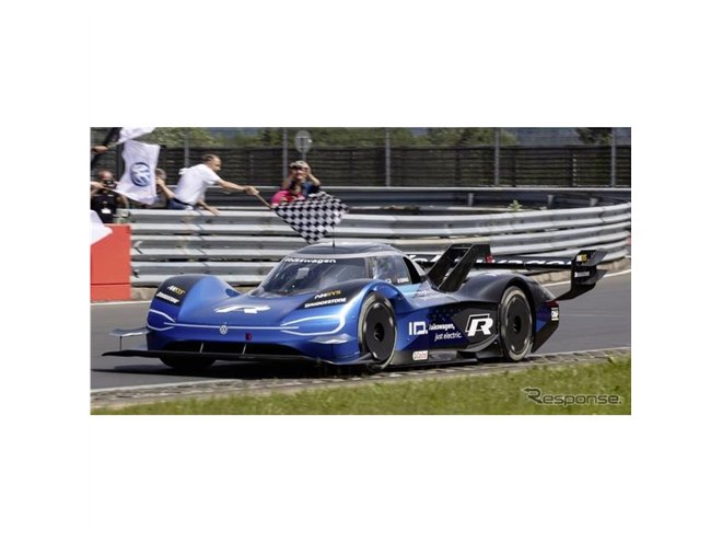 VW『ID. R』、EVでニュル最速に---従来記録を40秒以上短縮 - 価格.com