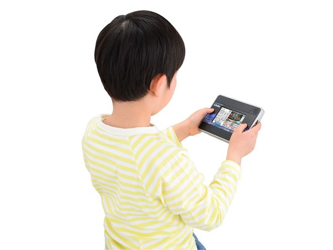 タカラトミー、遊んで学べるおしゃべり地球儀「小学館の図鑑NEOGlobe