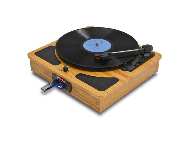 クマザキエイム、デジタル録音が可能なレコードプレーヤー「TRM-109W