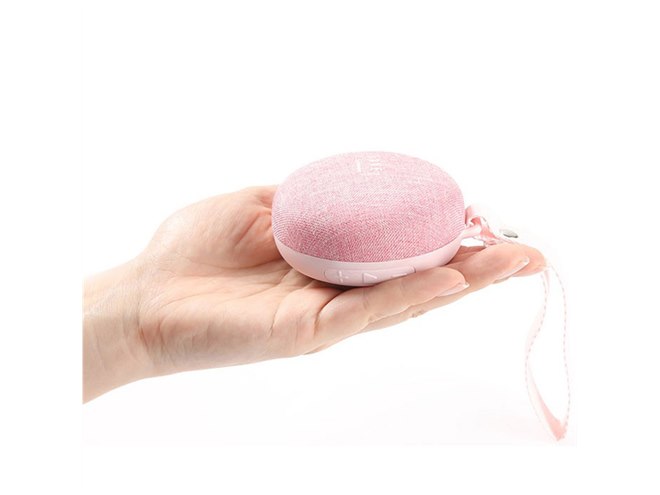 マカロン型のBluetoothスピーカー3色、IP65防水に対応 - 価格.com