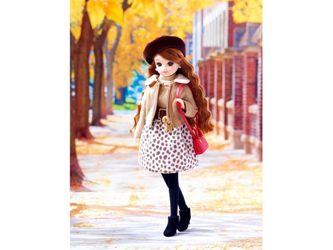タカラトミー、レオパード柄をまとった“秋色コーデ”の新作リカちゃん