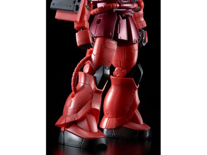 ガンダムベース限定「シャア専用ザクII」メタリック仕様、オンラインに