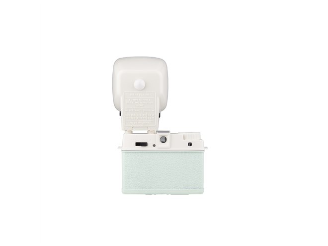 新品 Diana Mini Camera Picnic Edition カメラ Lomography Diana Mini (Picnic Edition) 35mm Film Camera with