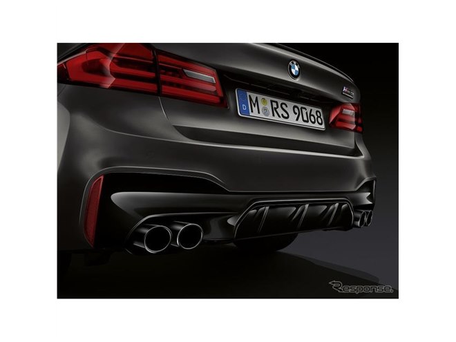 BMW M5誕生35周年記念モデル、内外装に限定装備を多数採用 価格2160万