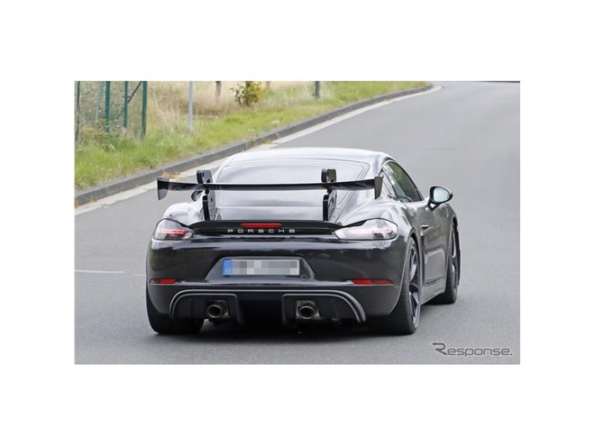 ポルシェ 718ケイマン に最終兵器「GT4 RS」…開発車両をスクープ
