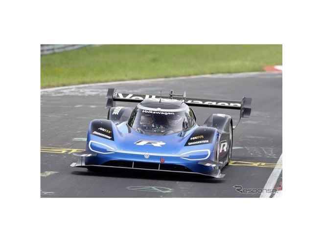 VW『ID. R』、EVニュルブルクリンク最速仕様…フランクフルトモーター
