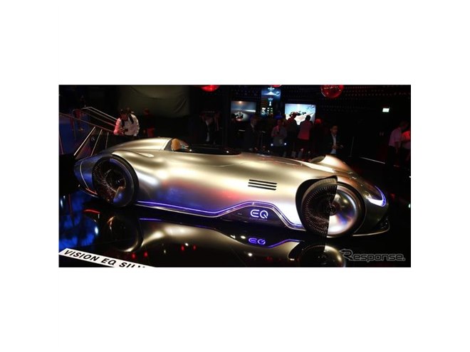 メルセデスベンツ、伝説の「シルバーアロー」をEVで再現 - 価格.com