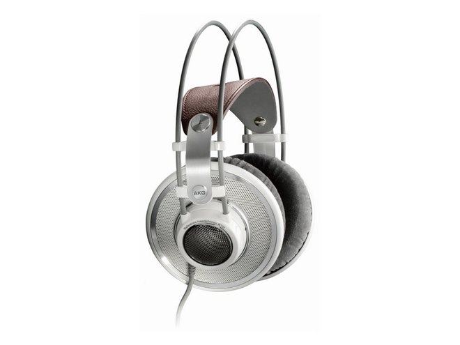 AKG K701-Y3 モニターヘッドフォン　ヒビノ扱いモデル AKG、3年保証のプロフェッショナル向けヘッドホン「K701-Y3」 - 価格.com