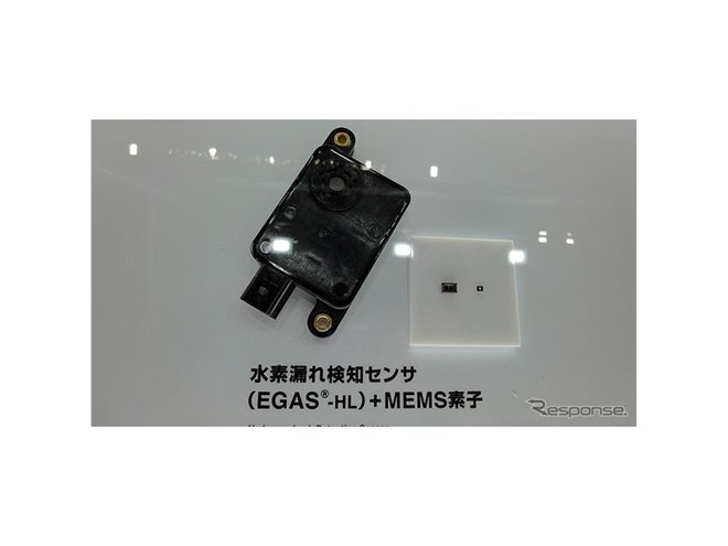 次世代自動車むけセラミック製基盤など、プロトタイプを展示する日本