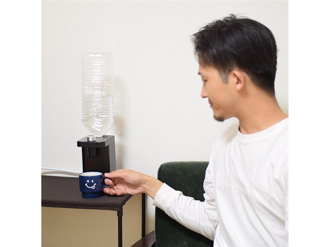 サンコー、ペットボトルを挿して2秒でお湯が使える「ホットウォーター