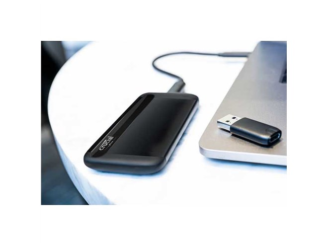 Crucial、Amazon限定のポータブルSSD「X8 Portable SSD」 - 価格.com