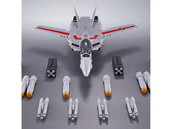 バンダイ、「超時空要塞マクロス」より「DX超合金 VF-1対応ミサイルセット」 - 価格.com