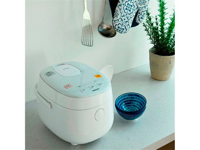 YAMAZEN、穴あき内釜が付属するマイコン炊飯器「YJF-M30CC」 - 価格.com