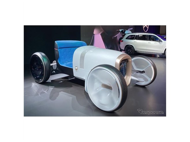 1900年のメルセデス第一号車を最新技術で再現、『ヴィジョン