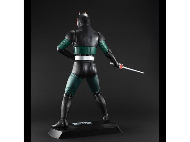 バンダイ、「仮面ライダーBLACK RX」全高約40cmのUltimate