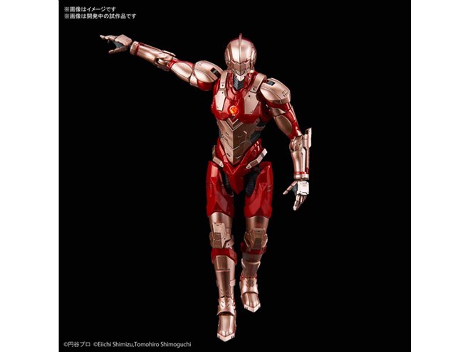 バンダイ、赤く光り輝くリミッター解除Ver.「ULTRAMAN［B TYPE