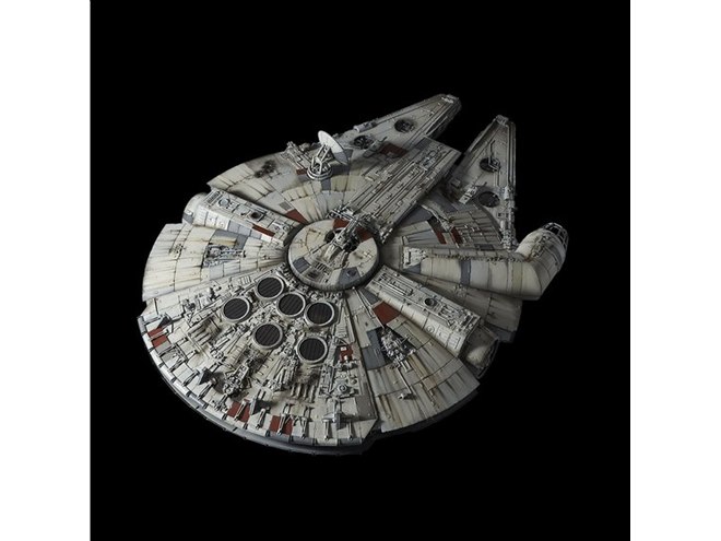 44,000円、プラモ「PERFECT GRADE 1/72 ミレニアム・ファルコン