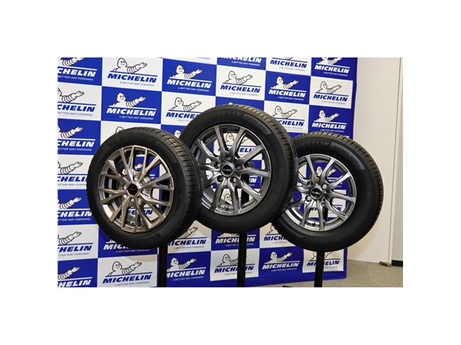 2024年製　ミシュラン　エナジーセイバー４　205/55R16　バリ溝　4本 2024年製 ミシュラン エナジーセイバー4 205/55R16 バリ溝 4本