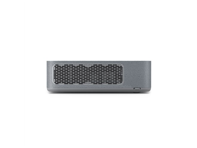 VAVA、設置距離42.4cmで150型4K映像を投影できる「超短焦点