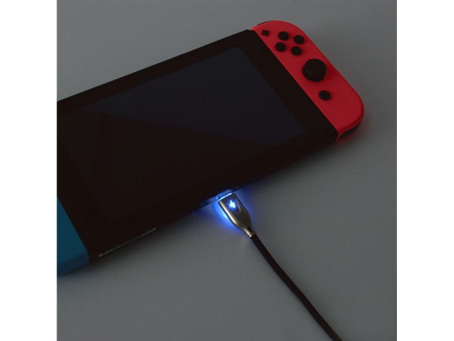 ゲームテック、Nintendo Switchの充電状態を光って知らせるType-C