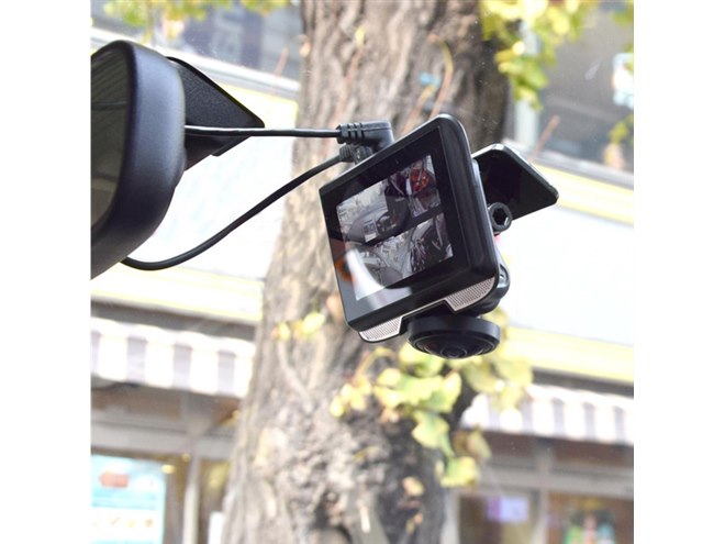 サンコー、4画面表示に対応した「360度ドライブレコーダー＆リアカメラ