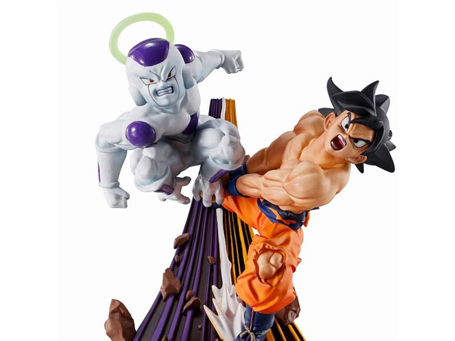 ドラゴンボール 映画 ジオラマフィギュア ドラゴンボールZ」孫悟空、ベジータ、ベジット、ゴジータが集結！台座