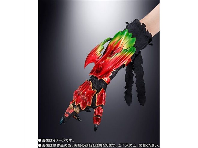 右腕に装着できる、「仮面ライダーオーズ」70以上のセリフを新規収録