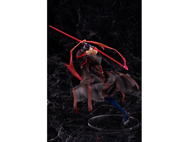FGO」第3再臨の「謎のヒロインX オルタ」1/7フィギュア、クリア