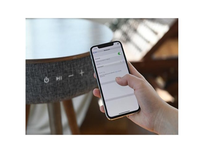 Gloture、360度スピーカーと木製テーブルを一体化した「Welle