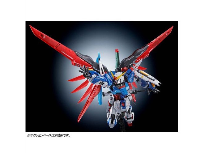 バンダイ、メタリックアレンジを施した「RG 1/144 デスティニー