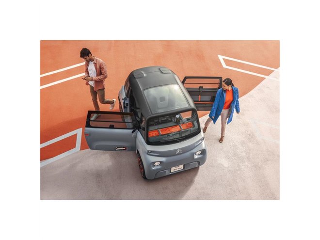 新品 1/52 ノレブ 新型 シトロエン アミ 後期型 グレー/オレンジ 運転免許無用の超小型モビリティー「シトロエン・アミ」登場 - 価格.com