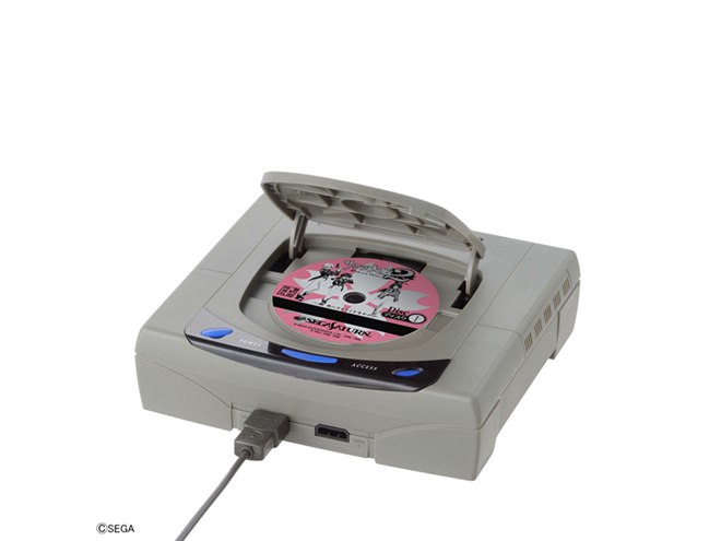 内部構造も再現した「プレステ」「セガサターン」プラモ、各3/28発売へ
