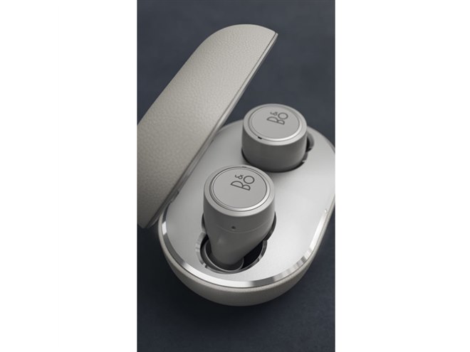 B＆O、最大7時間駆動の完全ワイヤレス「Beoplay E8 3rd」に新色