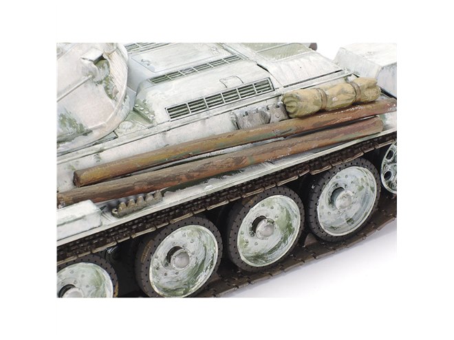 1974年発売の「1/35 ソビエト戦車 T34/76 1942年型」復刻、鋳鋼