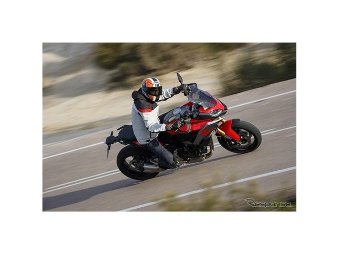 BMW F900XR 海外試乗】アドベンチャーのDNAを持つ快適スポーツ