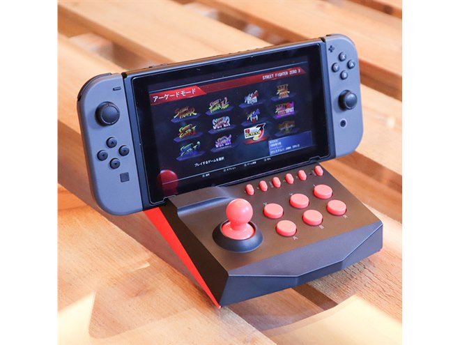 Switch用充電スタンドにもなる「アーケードコントローラーミニ」発売 