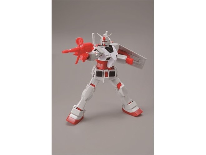 UT限定ガンプラ「ガンダム」「ザク」いずれかプレゼント、対象製品購入
