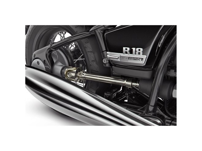 BMW AUTOMOBILEカタログ２冊組 美品 英語版 1220328_n.jpg