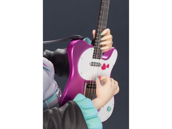 コトブキヤ、山下しゅんや氏の描き下ろし「初音ミク」を立体化 - 価格.com