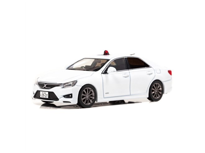 ヒコセブン、警視庁の覆面車両「トヨタ マーク X +M SUPER CHARGER