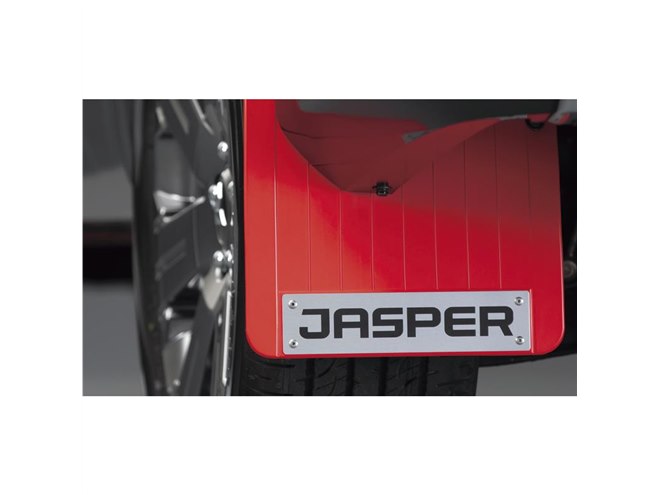 三菱がミニバン「デリカD：5」にアウトドアレジャー向けの特別仕様車