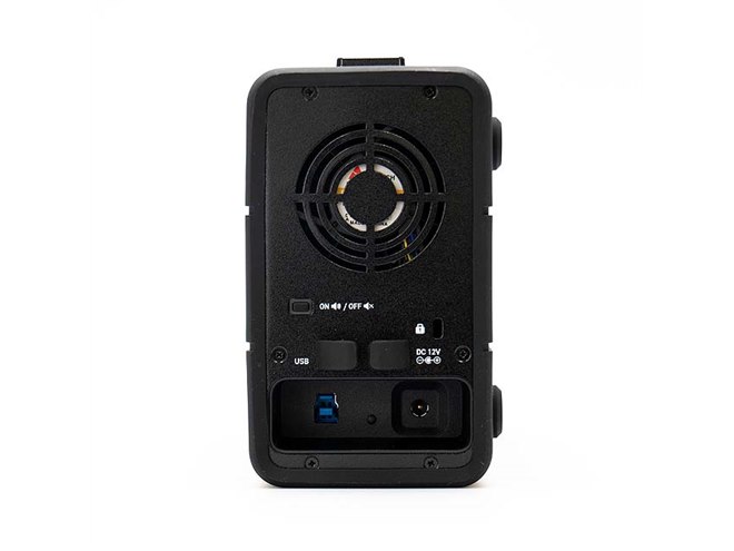 ロジテック、RAID機能を搭載したHDDケース「LHR-2BRPU3」「LHR-4BRPU3