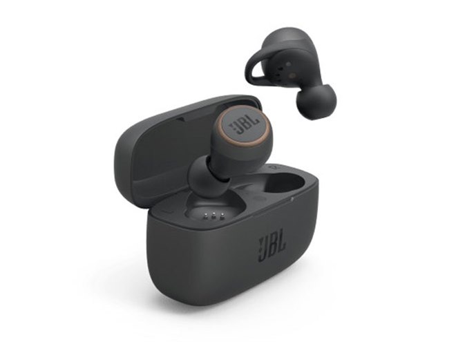 専用アプリでサウンドチューニングできる完全ワイヤレス「JBL