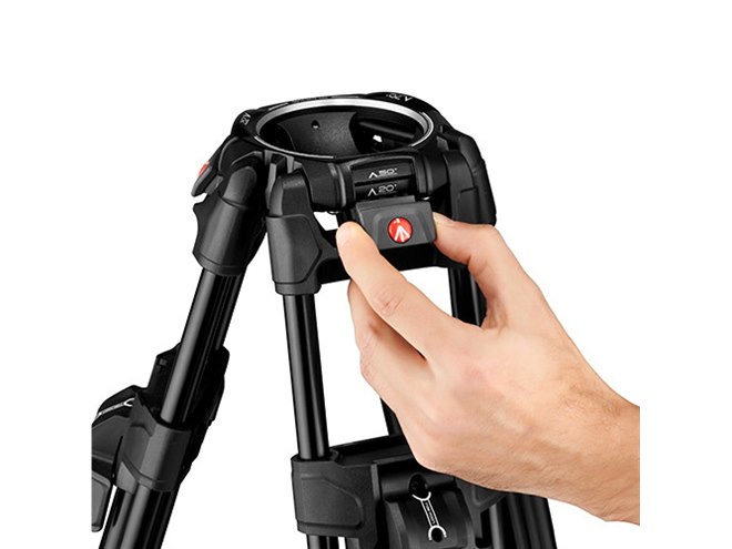 マンフロット、1つのロックで脚全段の伸縮コントロールができる「FAST