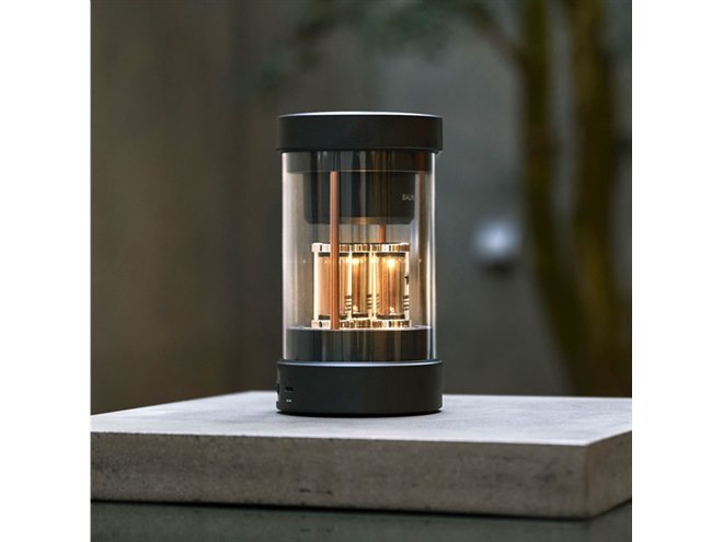 音楽に合わせて輝く”ワイヤレススピーカー「BALMUDA The Speaker」6/26