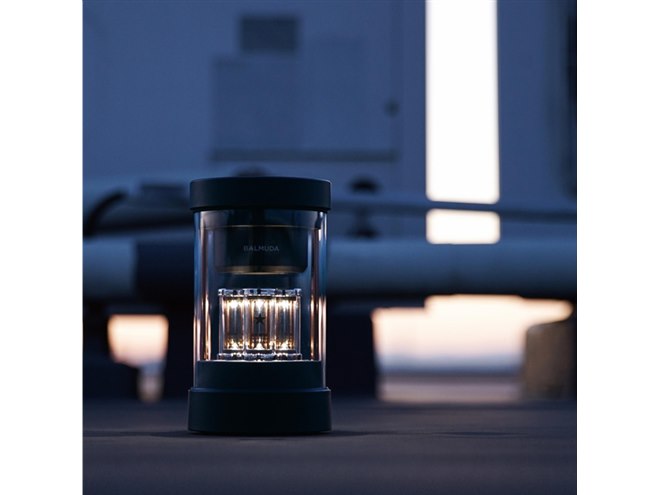 音楽に合わせて輝く”ワイヤレススピーカー「BALMUDA The Speaker」6/26