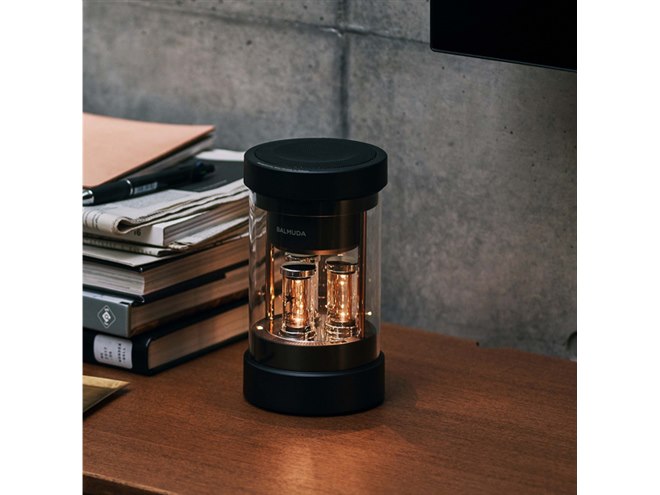 音楽に合わせて輝く”ワイヤレススピーカー「BALMUDA The Speaker」6/26