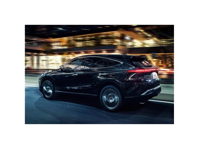 トヨタが4代目となる新型「ハリアー」を発売 根強い人気の上級SUVが